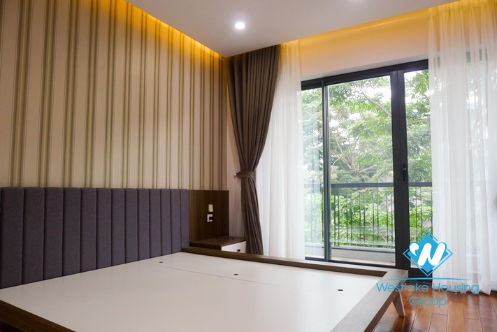 A luxury and elegant villa  for rent in Ecopark Van Giang